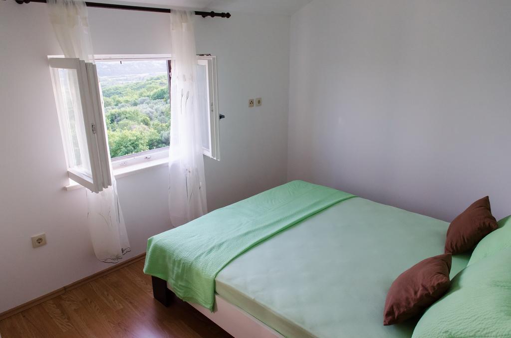 Olive Garden Apartments Cilipi Room photo